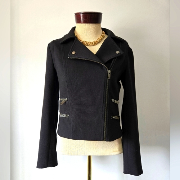 BANANA REPUBLIC Black Cropped Jacket With Asymmetrical Zip And Zipper Details. 2 - Picture 1 of 15